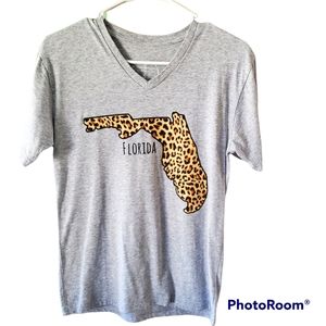 Jane Marie Graphic Crewneck Tee Florida Short Sleeve Gray Size S